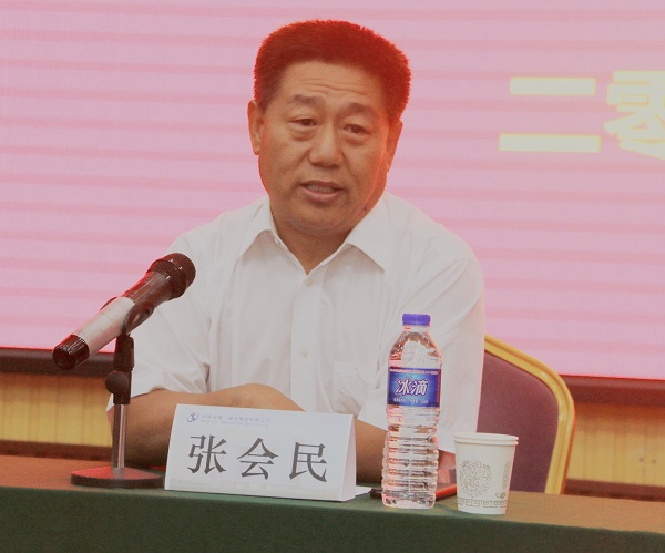 安博官方网站-安博anbo（中国）
党委书记张会民对新员工提出希冀.jpg